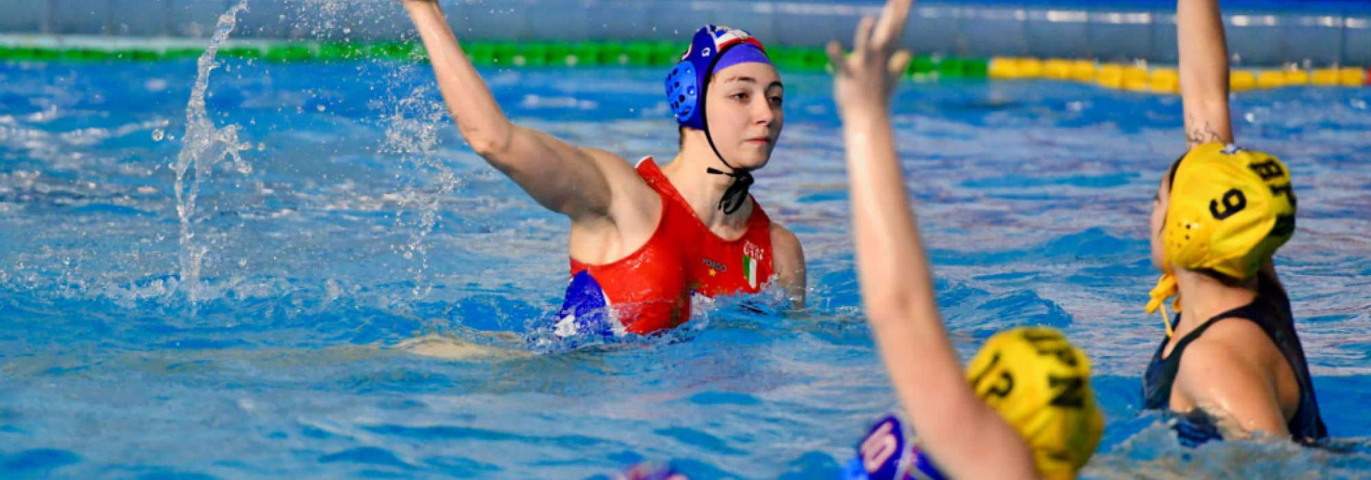 Pink Waterpolo Youth European League Women